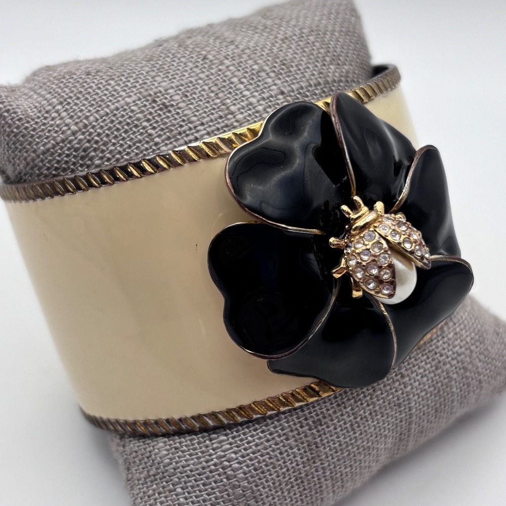 Stella & Dot Gold Tone Cream Enamel Rhinestone Lady Bug Flower Cuff Bracelet